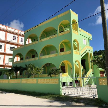 Panchos Villas 库尔克岛 外观 照片
