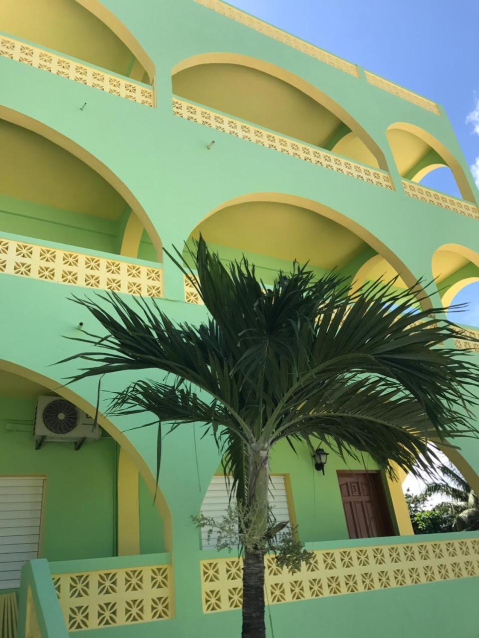 Panchos Villas 库尔克岛 外观 照片