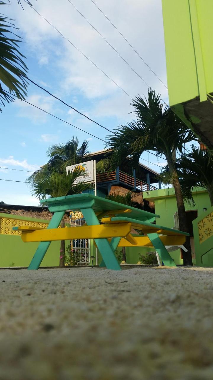 Panchos Villas 库尔克岛 外观 照片